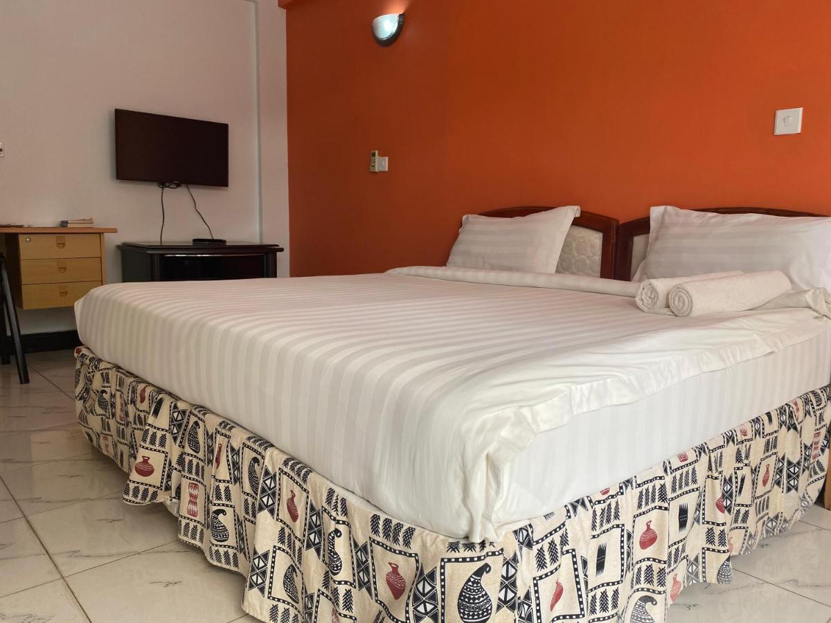Panama Inn モシ エクステリア 写真